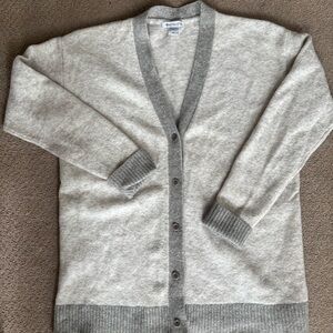 Athleta Westlake Merino Wool Cardigan Gray Button Front Travel Sweater Medium